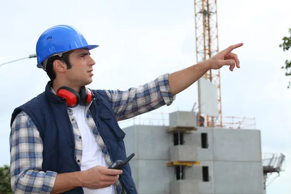 Foreman in charge of large building site — Stock Photo, Image
