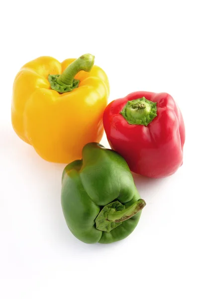 Červené, zelené a žluté papriky — Stock fotografie
