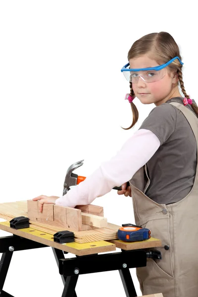 Écolière déguisée en charpentier — Photo