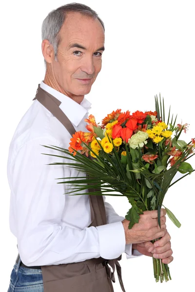 それ以上の年齢の男性の花屋 — ストック写真
