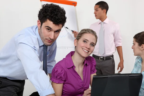 Businesspeople working together on project — Stock Photo, Image