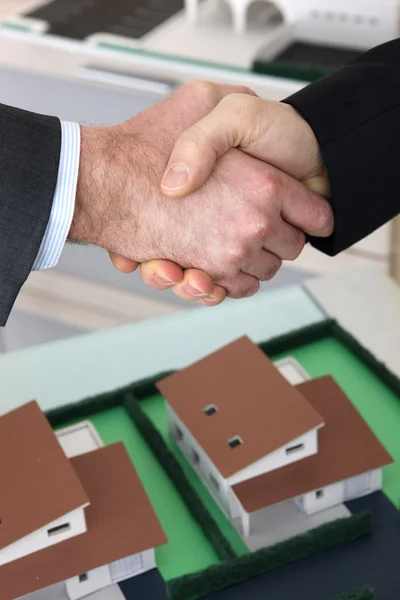 Architects shaking hands — Stock Photo, Image