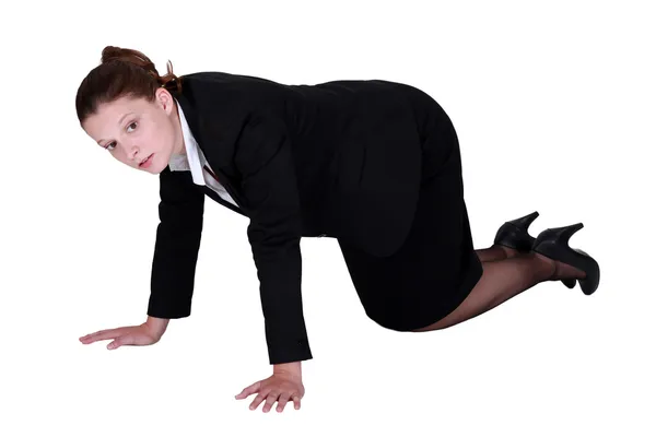 Businesswoman on all fours — Stock Photo, Image