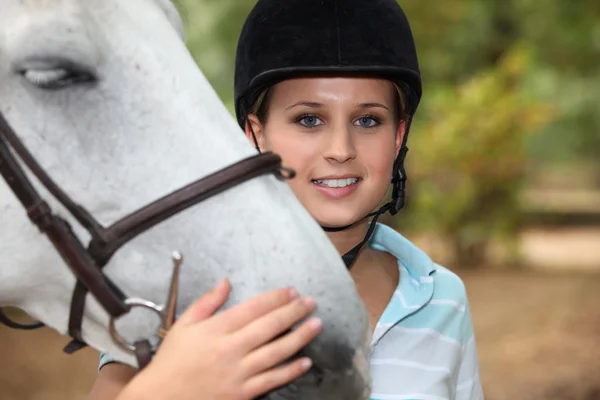 Rider met wit paard — Stockfoto