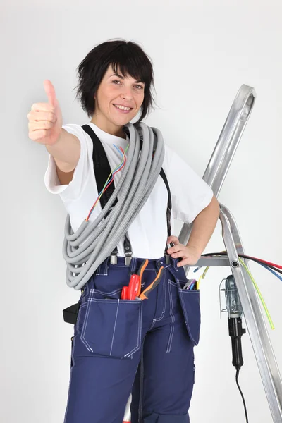 A female artisan doing thumbs up — Stock Photo, Image