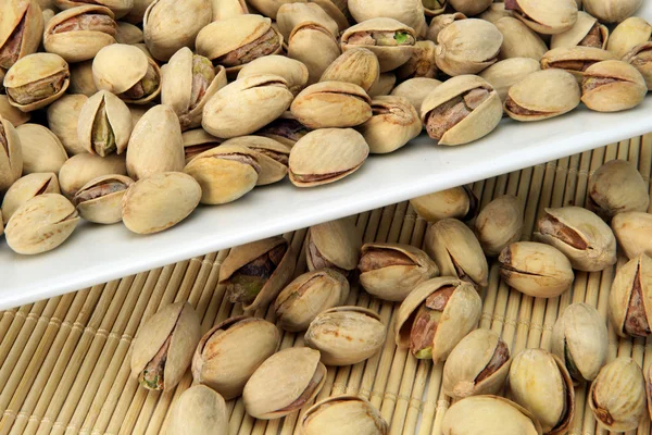 Veel van pimpernoten (pistaches) noten — Stockfoto