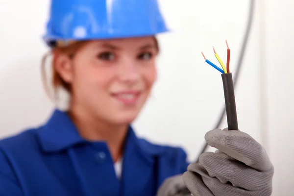 Eletricista feminina — Fotografia de Stock