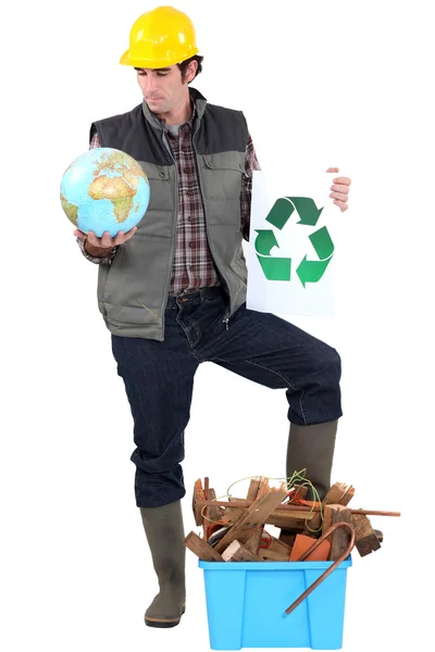 Tradesman campaigning to have more recycling facilities available worldwide — Stock Photo, Image