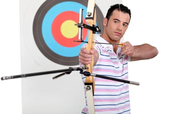 Portrait d'un archer professionnel — Photo