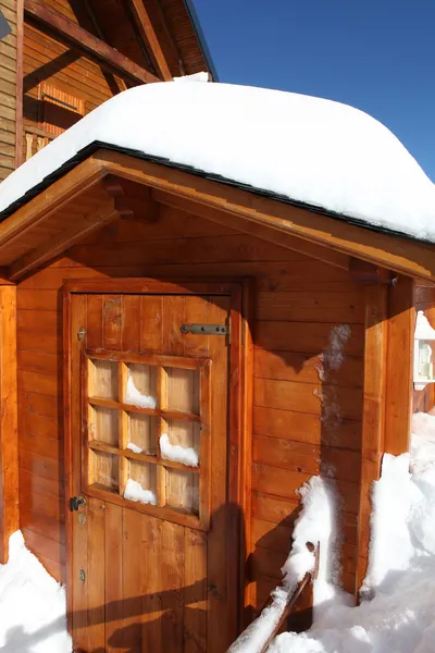 Snowy cabin — Stock Photo, Image