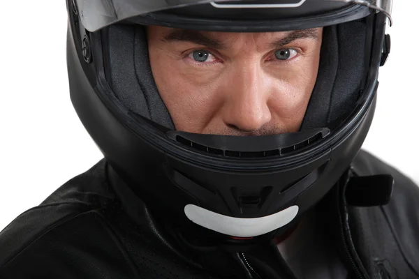 Motociclista usando capacete — Fotografia de Stock