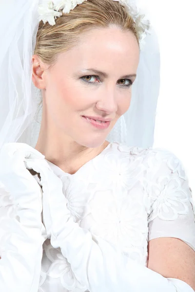 Невеста в белом — стоковое фото