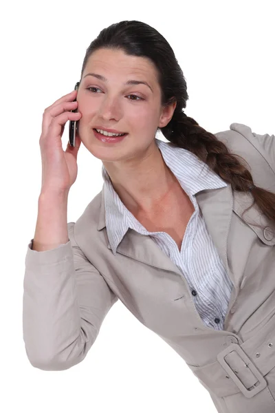 Симпатична бізнес-леді по телефону — стокове фото