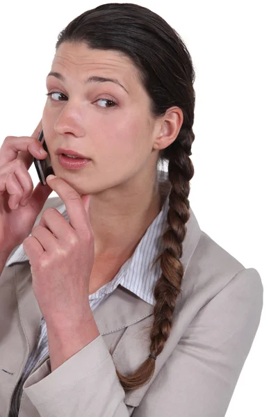 Verkställande kvinna över telefon. — Stockfoto