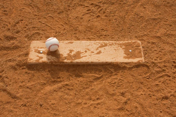 Baseball on the Pitchers Mound — Stock Photo, Image
