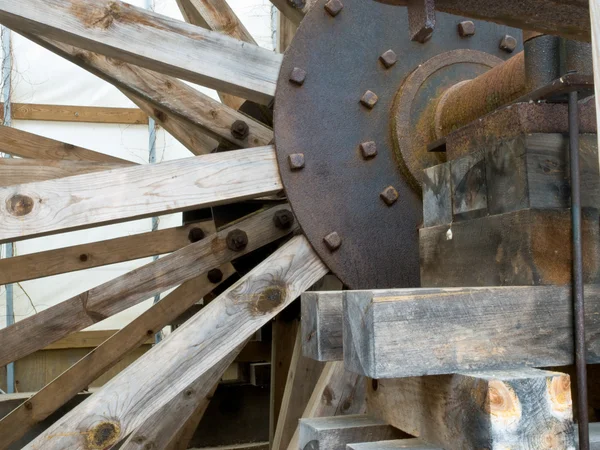 Σκουριασμένα waterwheel — Φωτογραφία Αρχείου