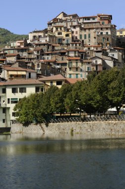 pigna, liguria, eski evleri