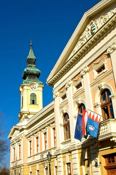 Das Rathaus von Gyula — Stockfoto