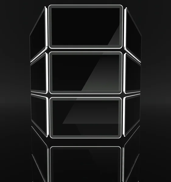 Telas de computador desktop em fundo preto, espaço de texto — Fotografia de Stock