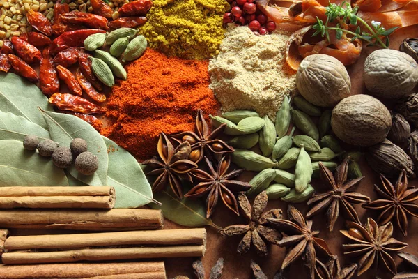 Spices and herbs — Stock Photo, Image
