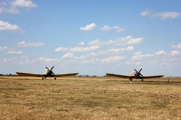 Два самолета — стоковое фото