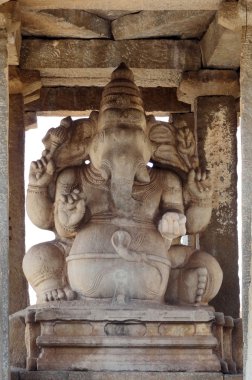 Sculpture at Kadalekalu Ganesha Temple clipart