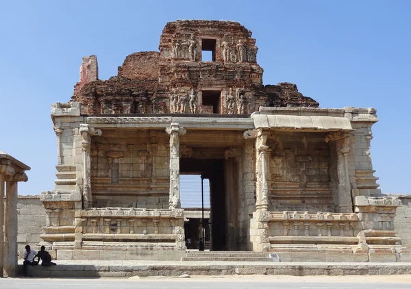 Krishna tapınağında hemakuta tepe — Stok fotoğraf