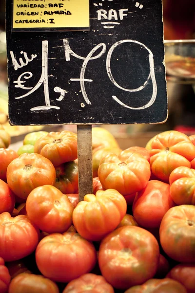 Tomates no mercado — Fotografia de Stock