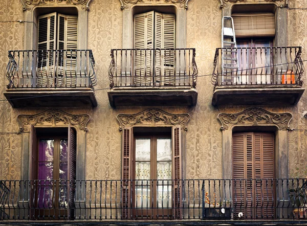 Pár staromódní balkony — Stock fotografie