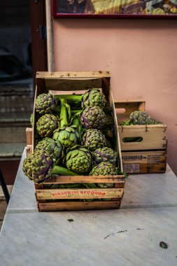 Artichokes in a box clipart