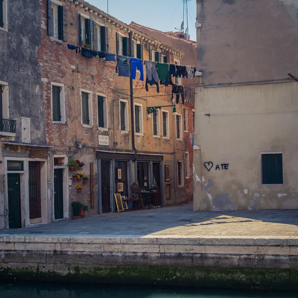 Pościel w ulice Wenecji — Zdjęcie stockowe