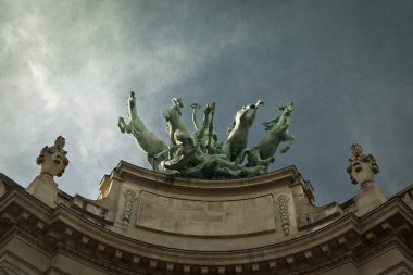 Paris'te Anıtı