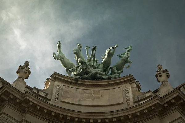 Monument in Paris — Stock Photo, Image