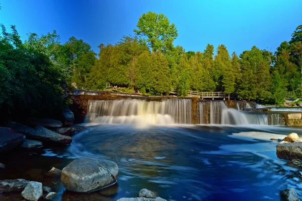 Sauble Falls em South Bruce Peninsula, Ontário, Canadá — Fotografia de Stock