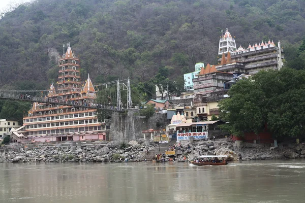 The unusual architecture of the city of Rishikesh — Stock Photo, Image