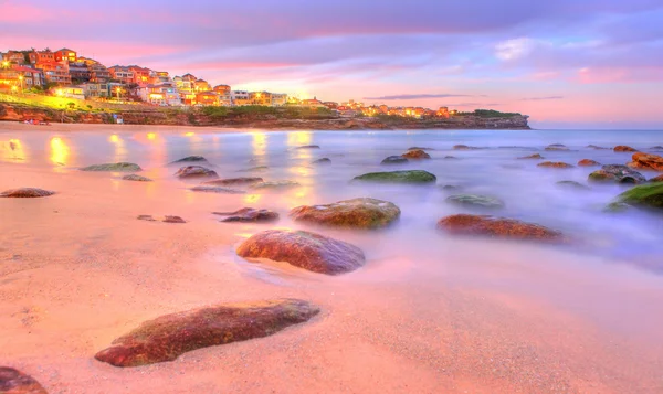 Gün batımında - sydney Avustralya deniz taşları — Stok fotoğraf
