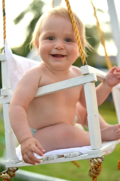 Columpio bebé — Foto de Stock