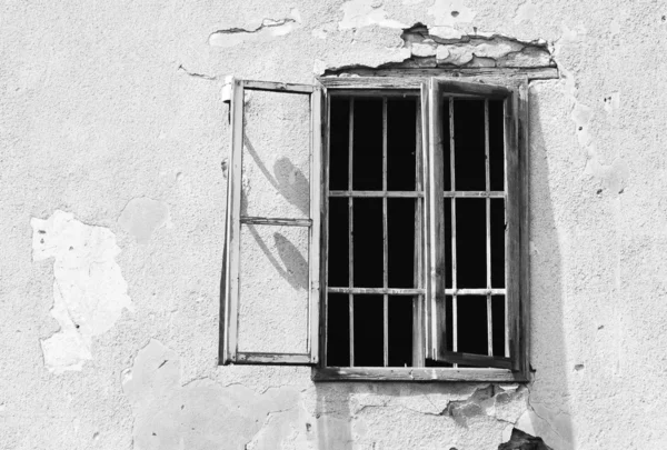 Vězení okno — Stock fotografie