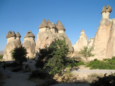 Peri bacaları, Göreme, Kapadokya, Türkiye'nin yakın kaya oluşumları