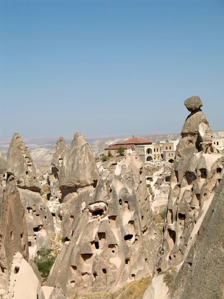 Uchisar caverna cidade na Capadócia, Turquia — Fotografia de Stock