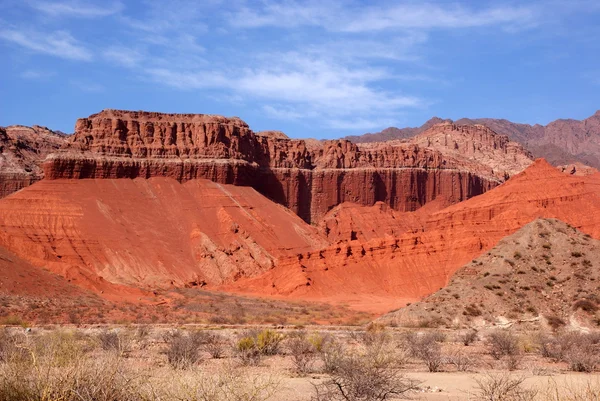Wüstenatacama, Andenlandschaft mit Schluchten, Cafayate, Argentinien — Stockfoto