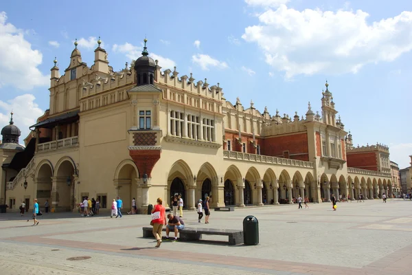 Plaza del Mercado Principal en Cracovia, Casco Antiguo, Polonia — Foto de Stock