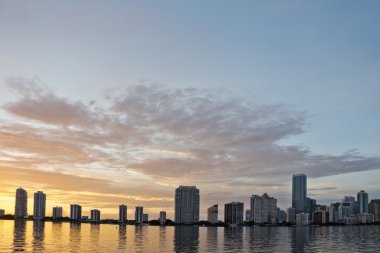 HDR miami Skyline