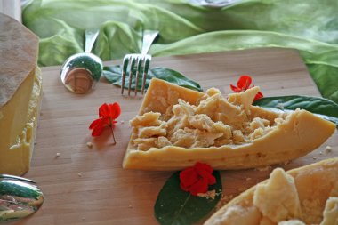 Açık büfe altın parmesan flakes