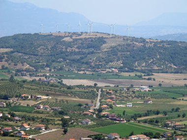 tepelerin Rüzgar Çiftliği ve Pervaneleri b görünüm