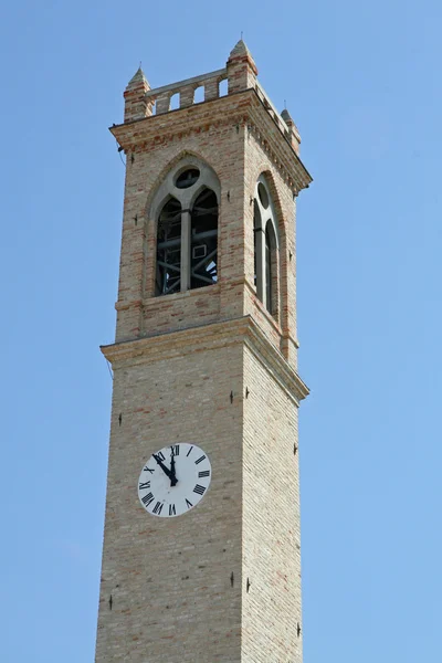 Zvonice kostela v lio piccolo — Stock fotografie