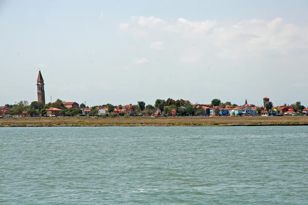 Venedik Lagünü ve arka planda burano Adası — Stok fotoğraf