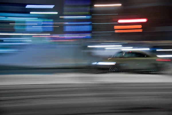 Prędkość w środku nocy — Zdjęcie stockowe