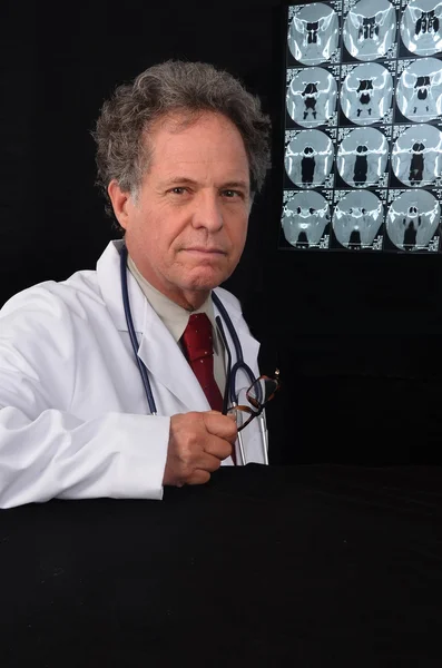 Olgun tıp doktoru — Stok fotoğraf
