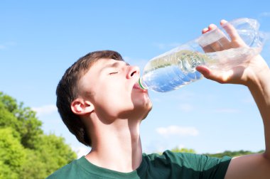 Athlete drinking clipart